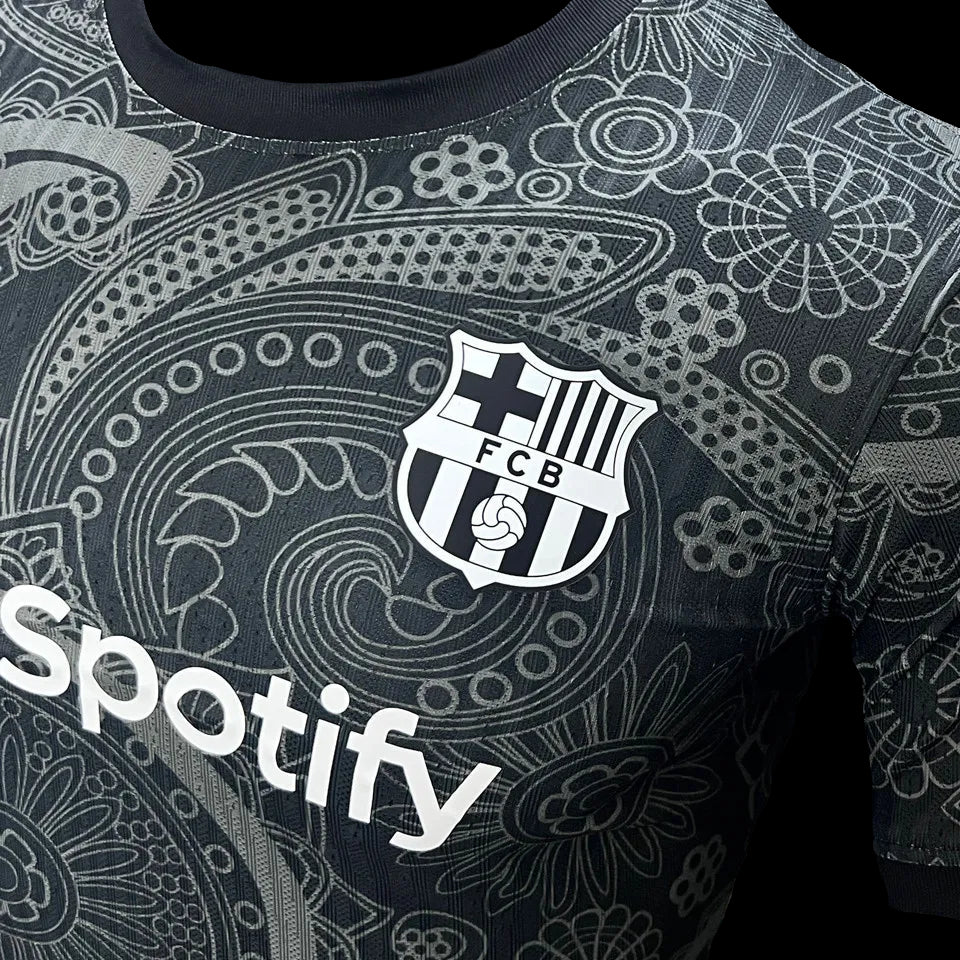 Barcelona 2025 Black Paisley Special Edition