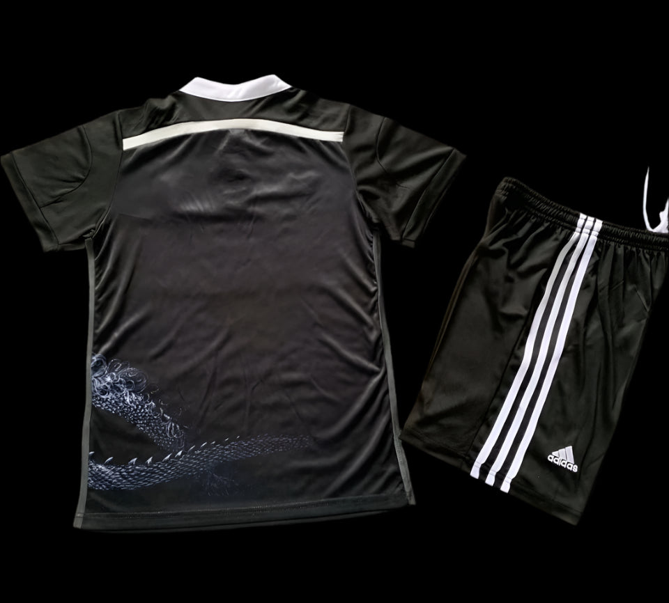 Real Madrid 2014/15 Black Dragon Retro (KIDS)