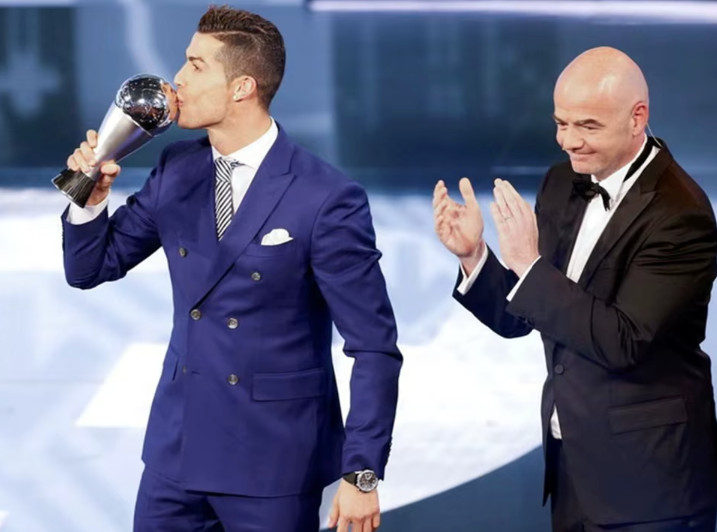 FIFA Best Player Award Replica