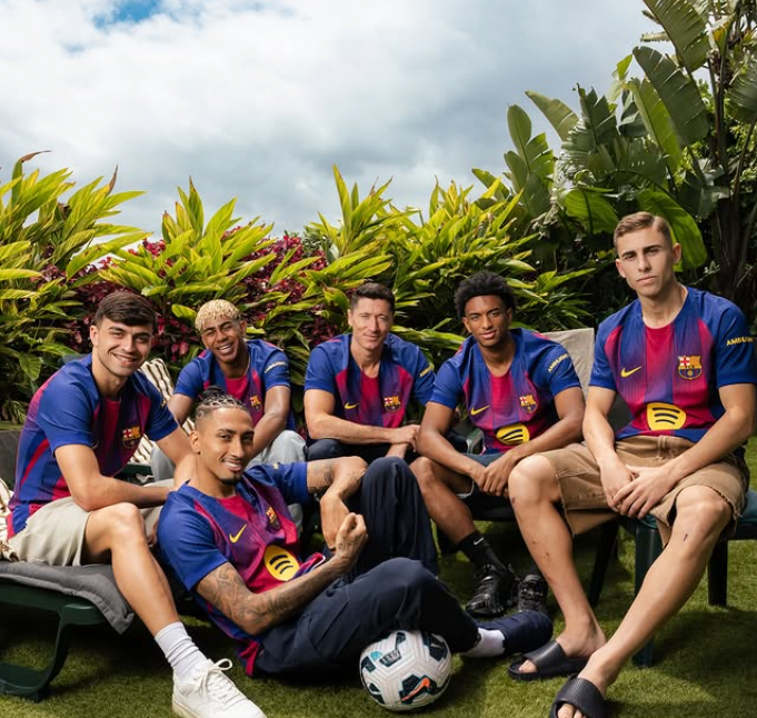 Barcelona 2025/2026 Home Kit