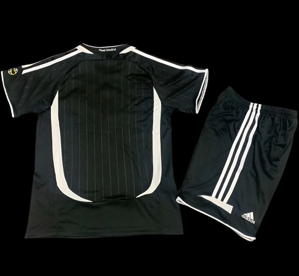 Real Madrid 2006/07 Away Black Retro (KIDS)