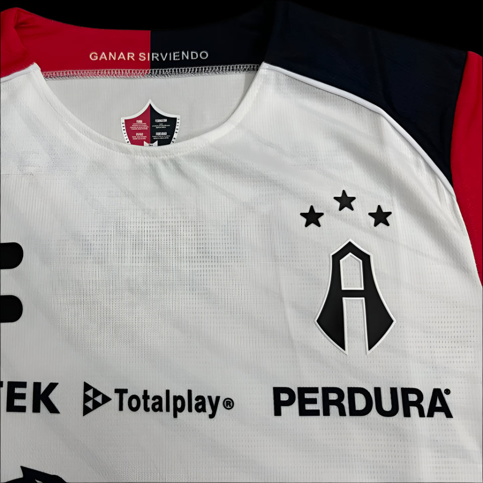 Atlas 24/25 White Away