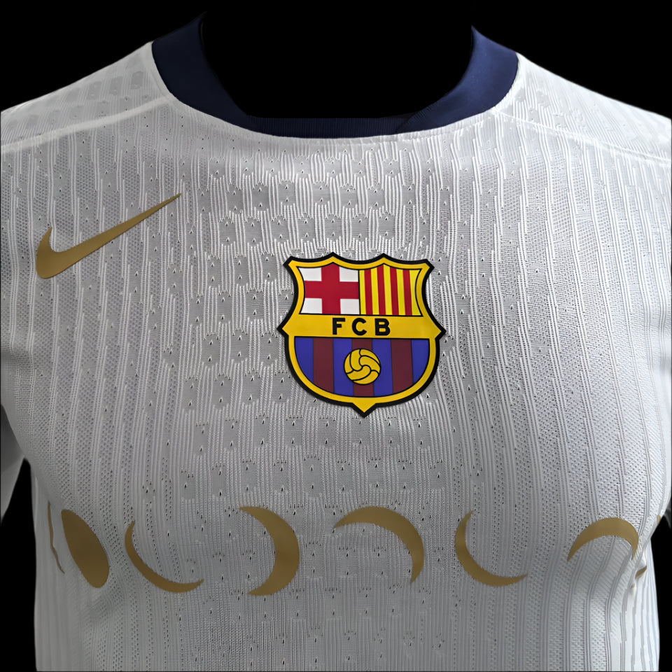 Barcelona 2025 White Coldplay Collab
