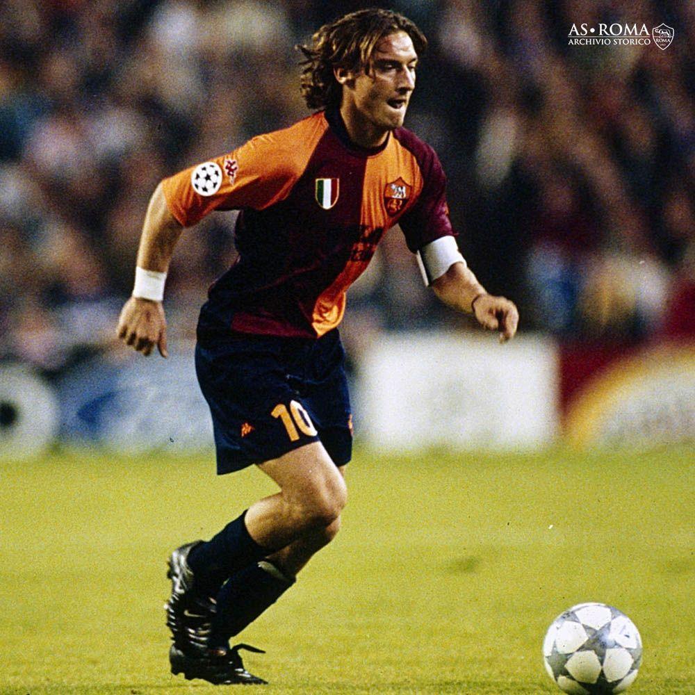 Roma 01/02 Home Retro Kit