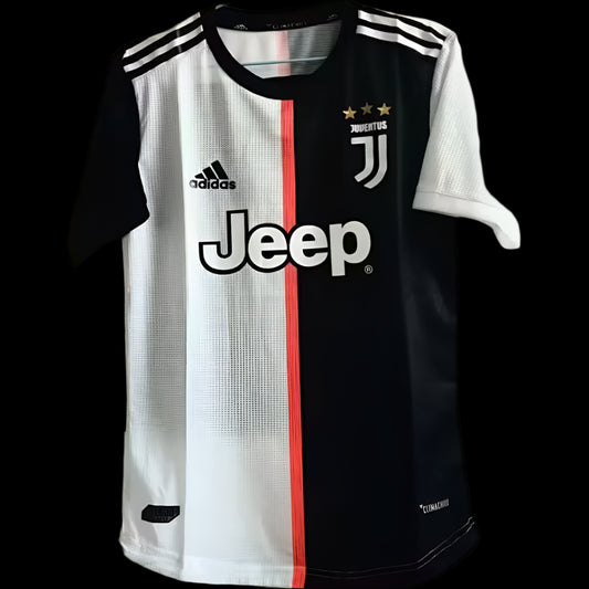 Juventus 19/20 Home Kit