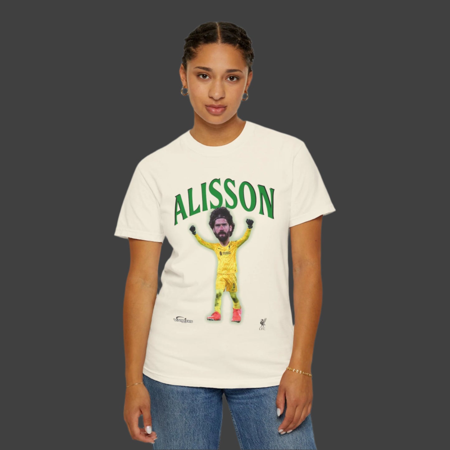 Alisson Graphic Tee