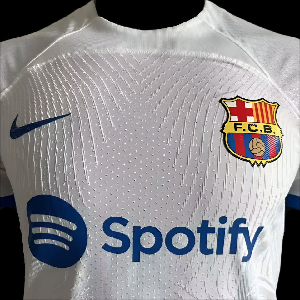 Barcelona 2023/2024 White Away