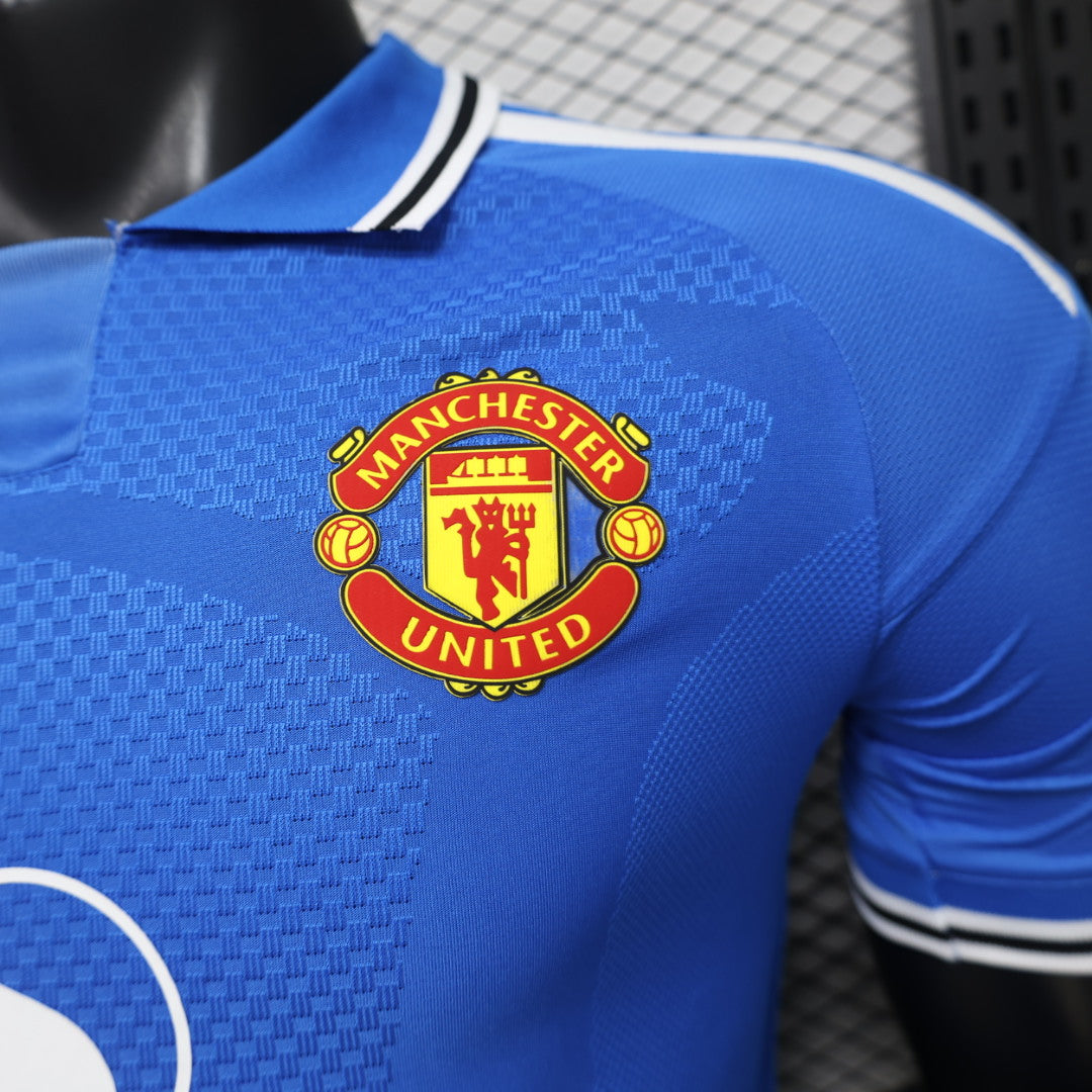 Manchester United 26/27 Away