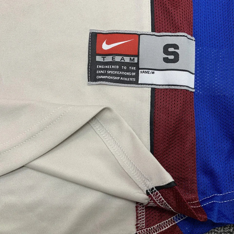 Barcelona 98/99 Away Retro Kit