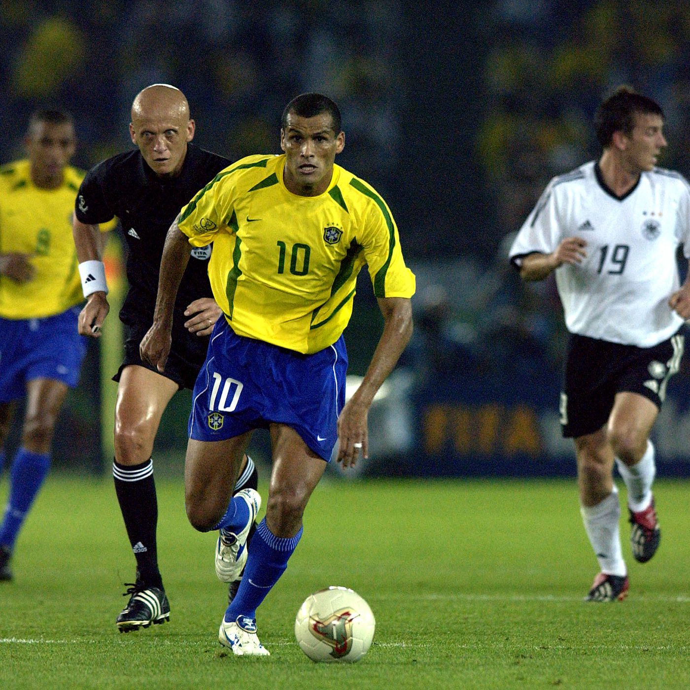 Brazil 2002 Home Retro Kit