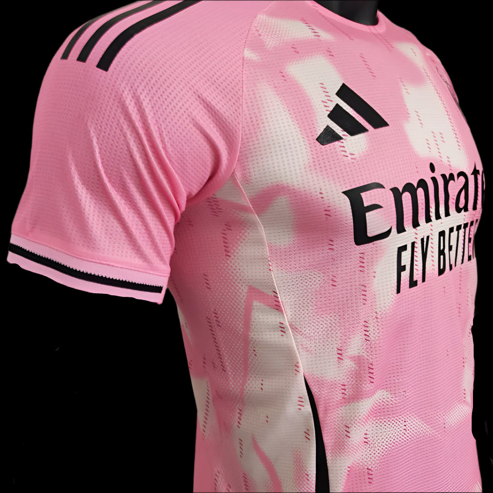 Real Madrid 25/26 Pink Training Jersey