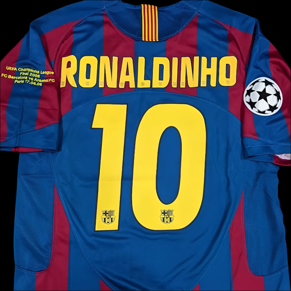 05/06 Ronaldinho Barcelona Retro Kit